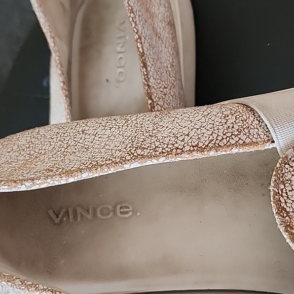 Vince Crackle white and beige slip on shoes size 9 - Picture 3 of 3